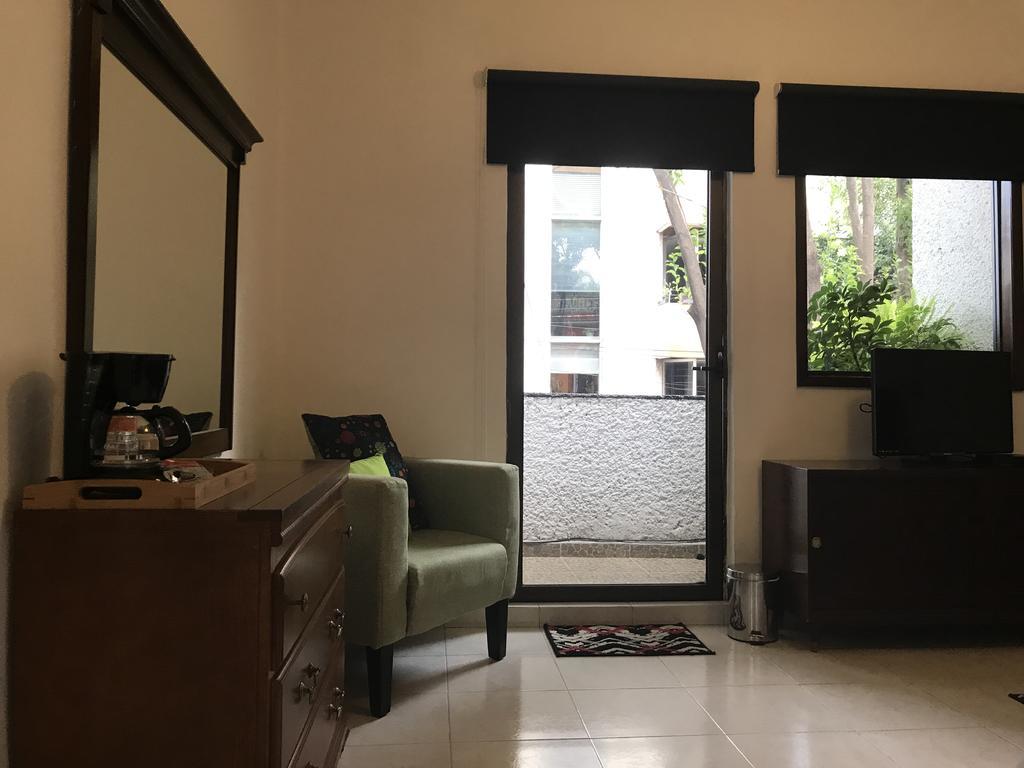 Casa Maria Elena Condesa (Adults Only) Hotel เม็กซิโกซิตี้ ภายนอก รูปภาพ